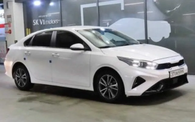 올뉴K3 중고차 더뉴 K3 2세대 1.6 가솔린 트랜디 매물 사진 3 - 2022/07 98,586km