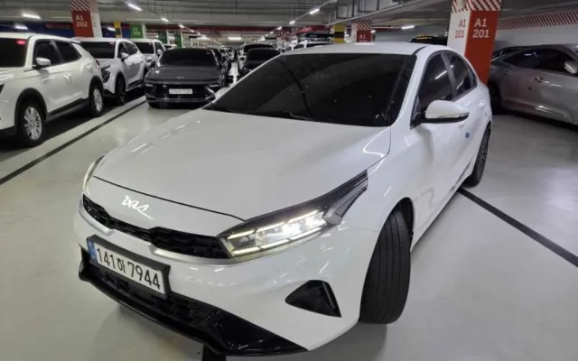 올뉴K3 중고차 더뉴 K3 2세대 1.6 가솔린 트랜디 매물 사진 13 - 2022/05 83,459km