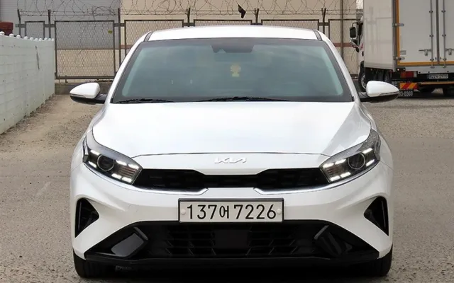 올뉴K3 중고차 더뉴 K3 2세대 1.6 가솔린 트랜디 매물 사진 9 - 2021/06 136,383km