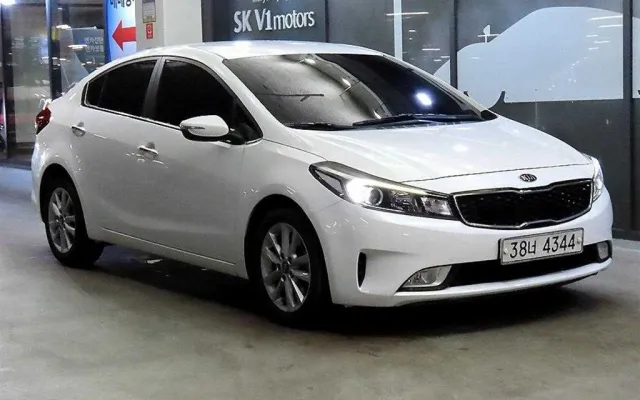 올뉴K3 중고차 더뉴 K3 1.6 VGT 트렌디 매물 사진 14 - 2016/07 112,164km